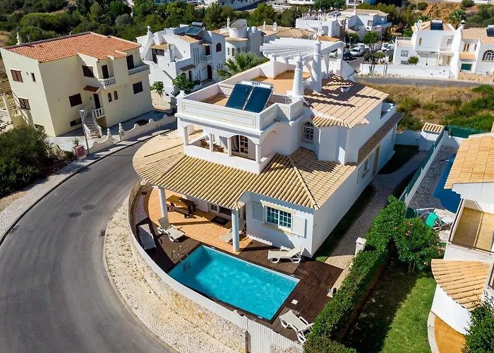 Villa Cecília